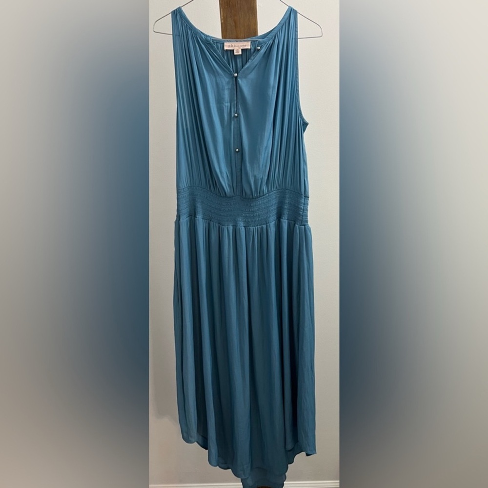 Elegant‎ Blue Sleeveless Dress